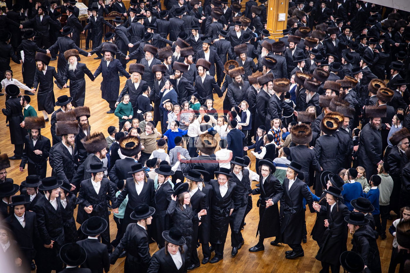 חג הסוכות ושמחת תורה בחצה"ק סאטמר 