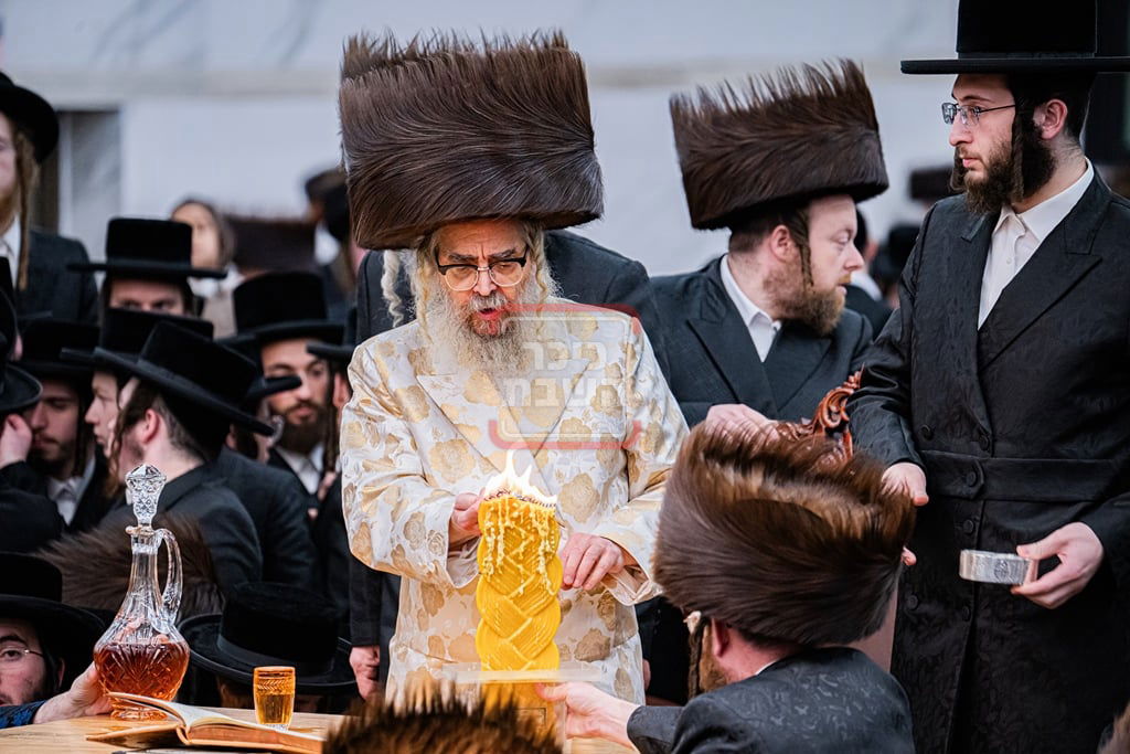 האדמו"ר מסאטמר בטיש נעילת החג 