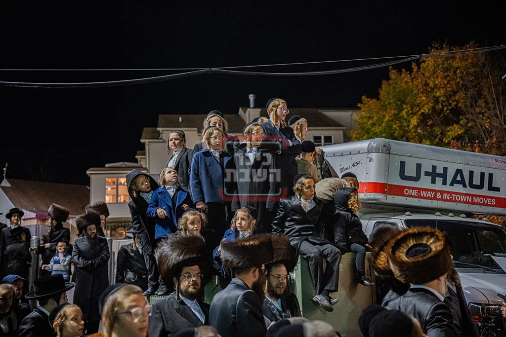 האדמו"ר מסאטמר בטיש נעילת החג 