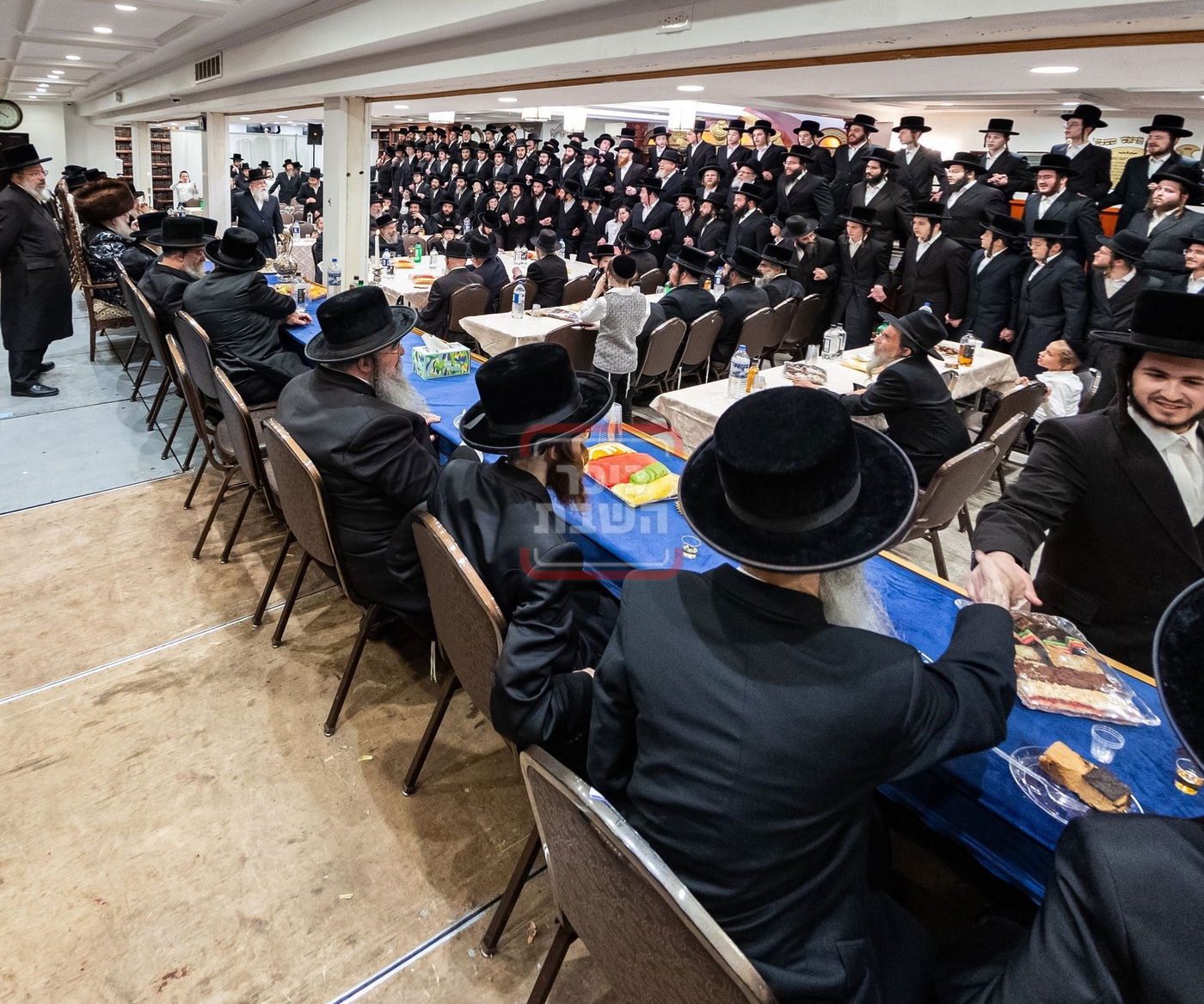 שמחת אירוסי בן האדמו"ר מסקאליע