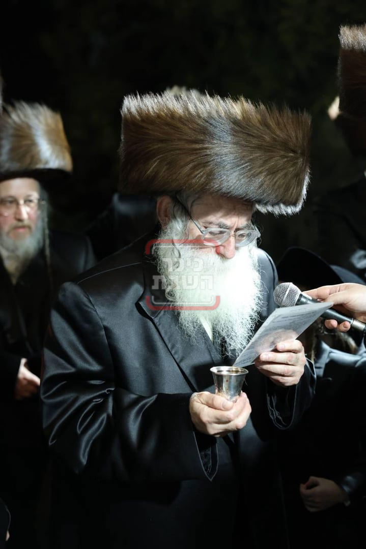 שמחת נישואי נכד האדמו"ר ממחנובקא בעלזא 