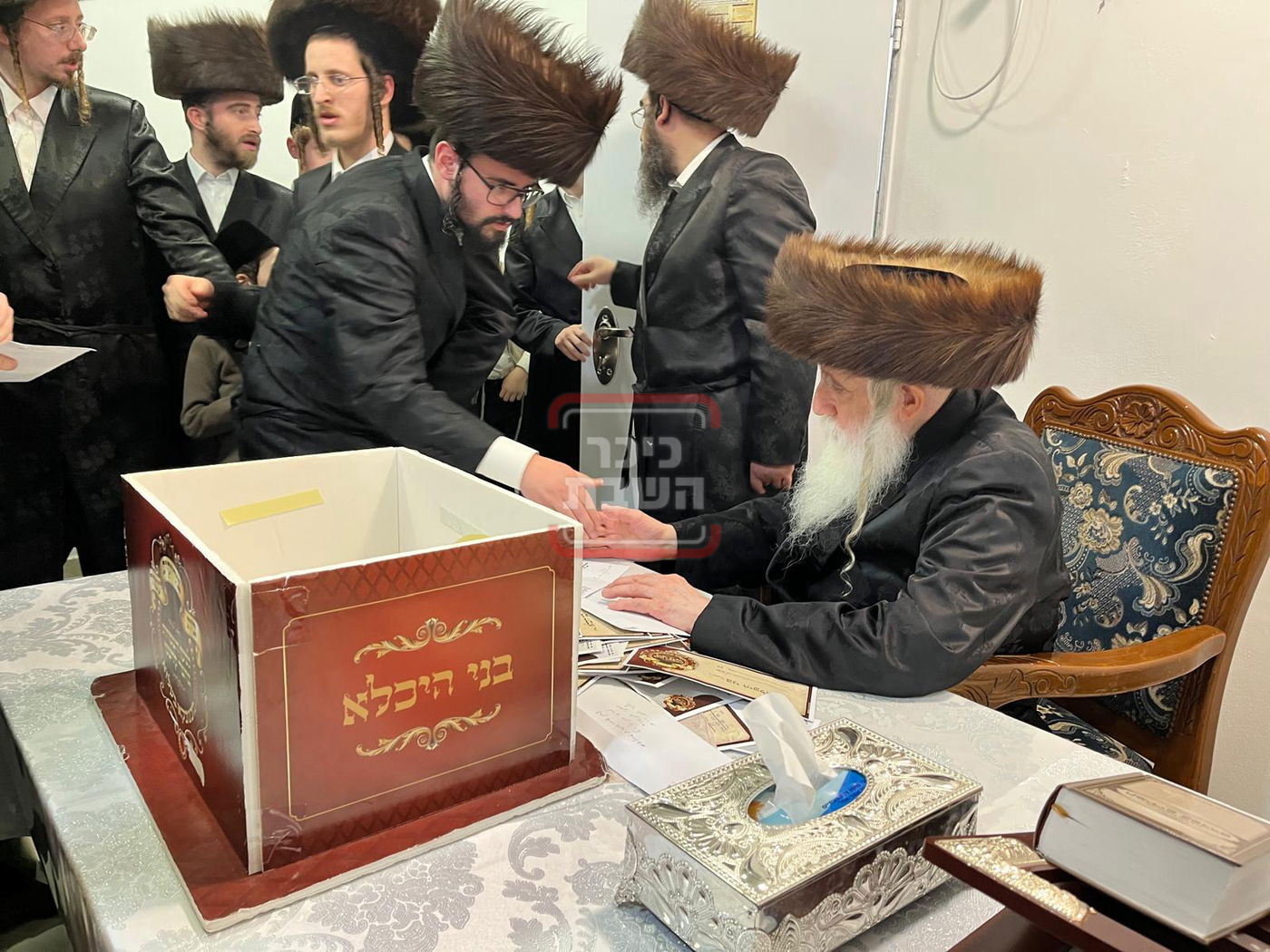 שמחת נישואי נכד האדמו"ר ממחנובקא בעלזא 