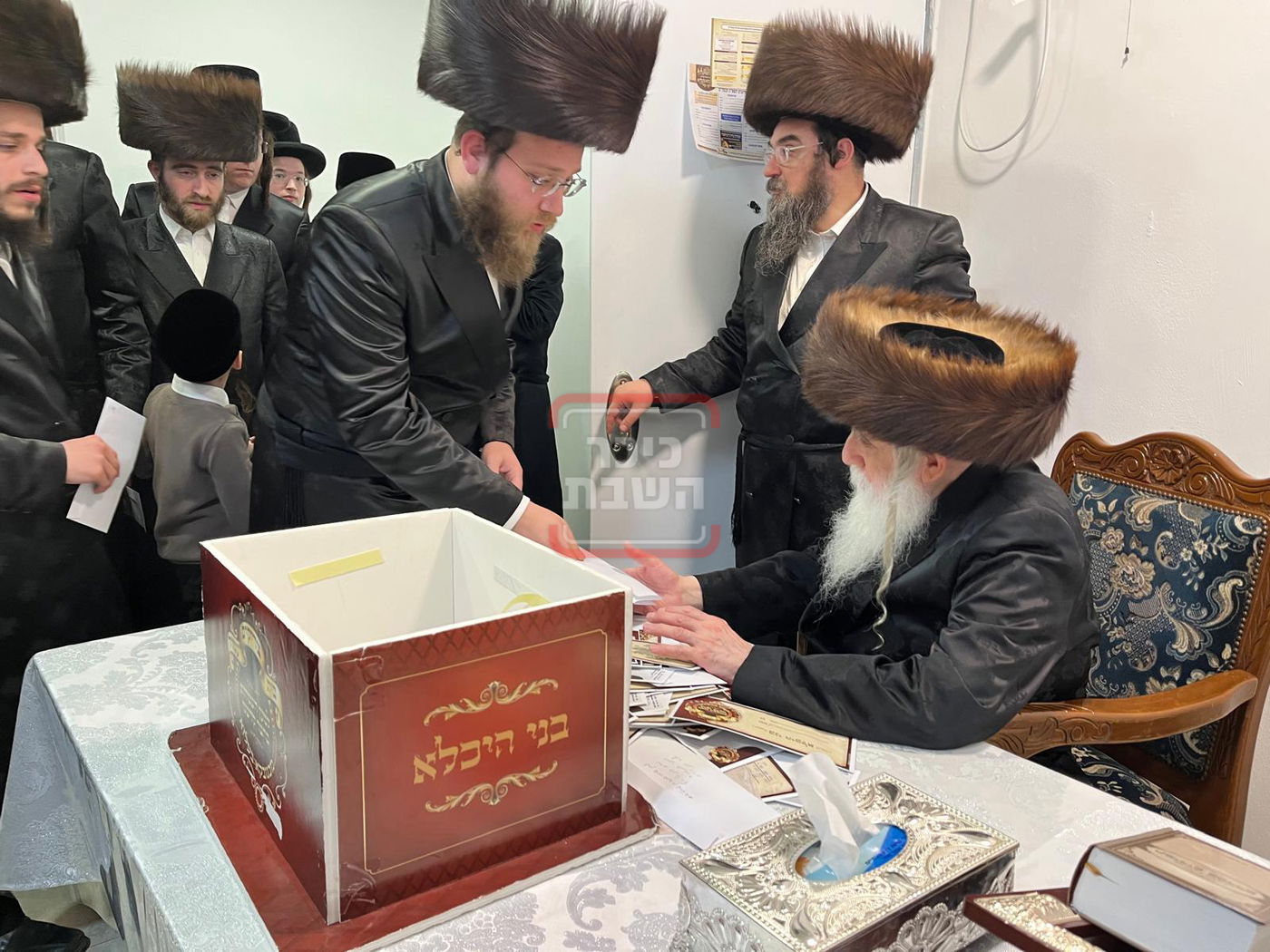 שמחת נישואי נכד האדמו"ר ממחנובקא בעלזא 