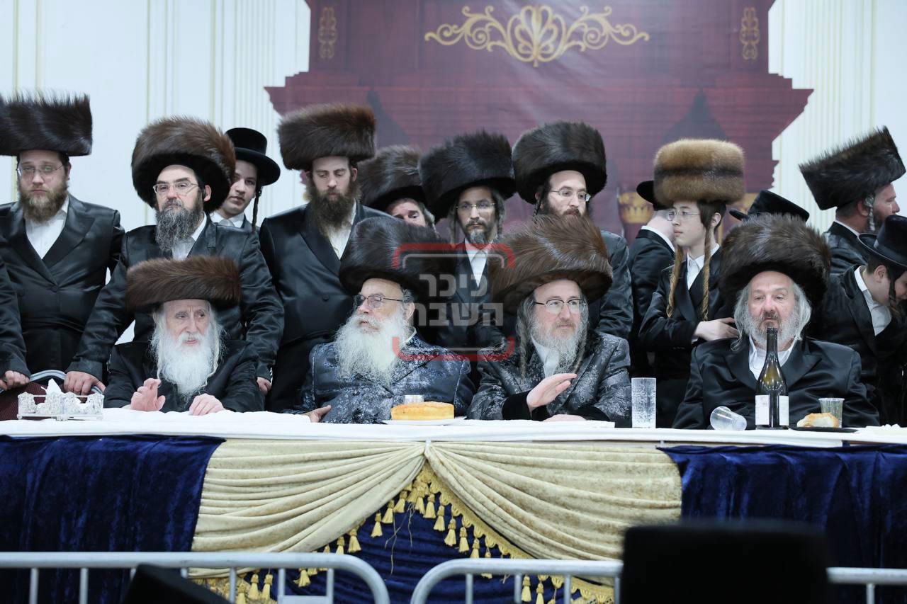 שמחת נישואי נכד האדמו"ר ממחנובקא בעלזא 