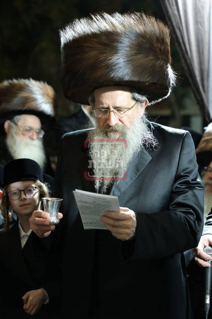 שמחת נישואי נכד האדמו"ר ממחנובקא בעלזא 