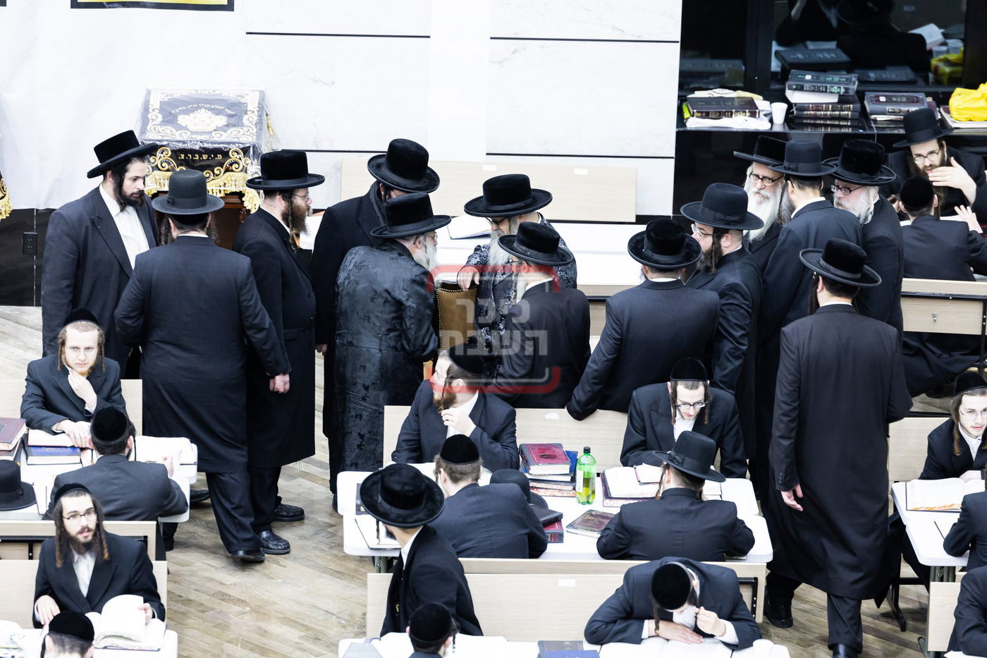 האדמו"ר מסאטמר בביקור בכולל סאטמר בקרית יואל