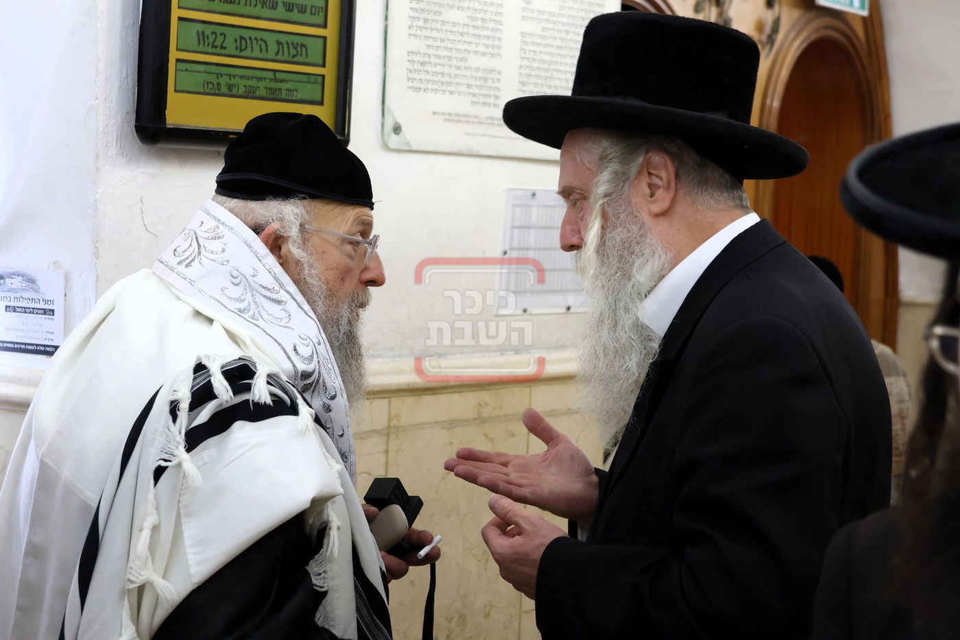 האדמו"ר מפינסק קרלין בשב"ק לך לך באתרא קדישא מירון