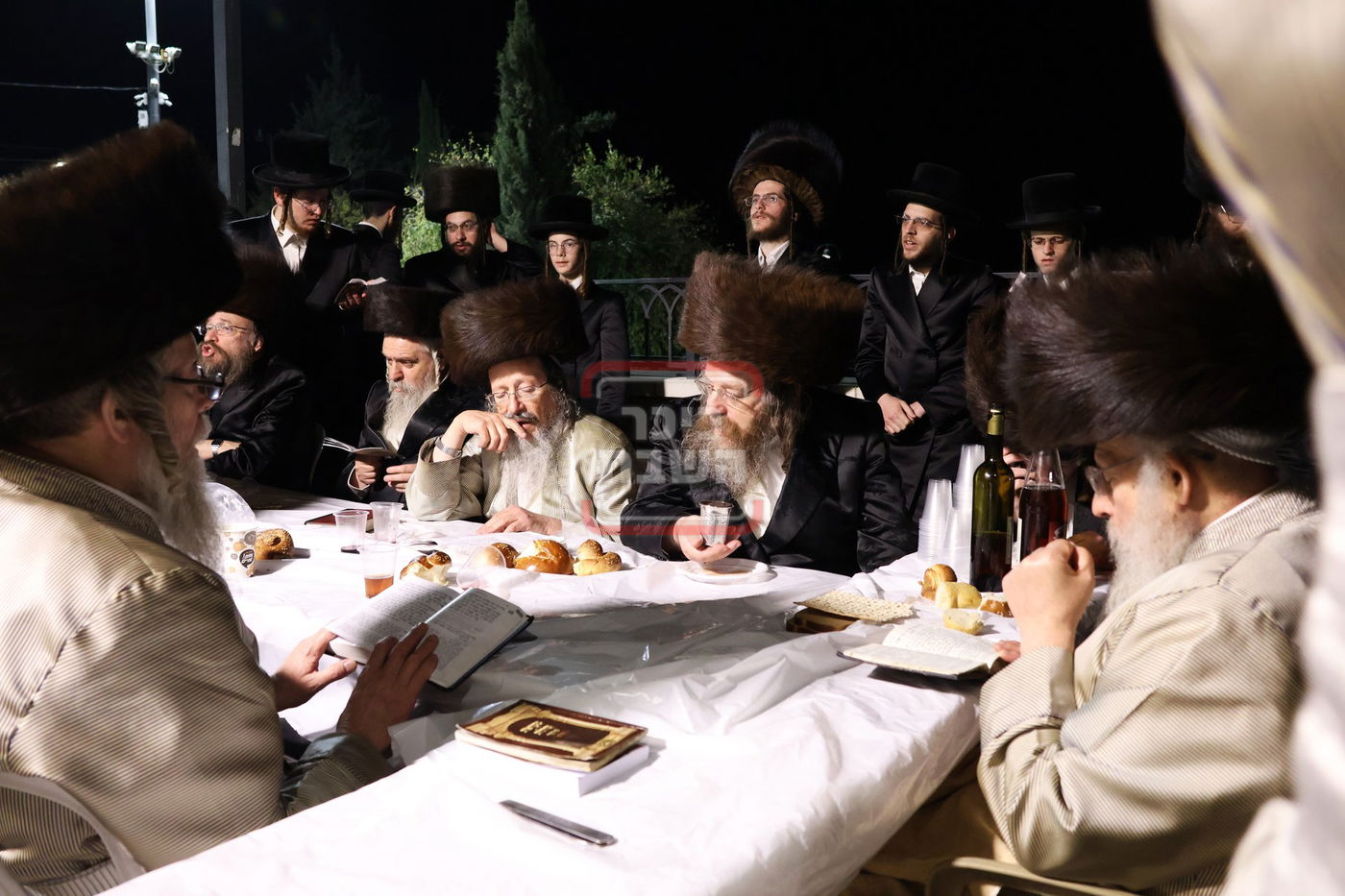 האדמו"ר מפינסק קרלין בשב"ק לך לך באתרא קדישא מירון