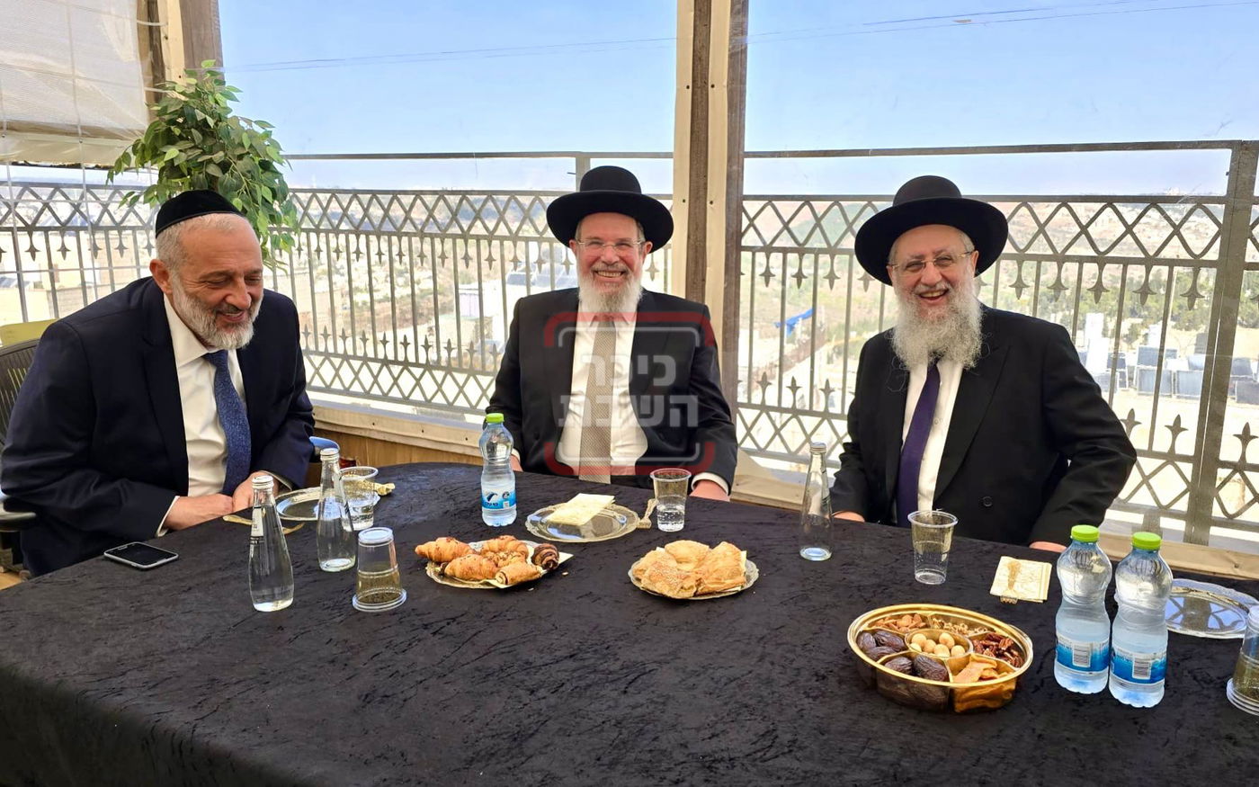 זופניק בכיכר • כל התמונות, הנייעס והחשיפות של השבוע