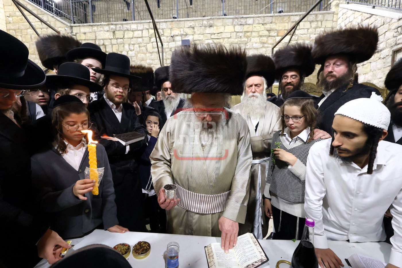 האדמו"ר מפינסק קרלין בשב"ק לך לך באתרא קדישא מירון