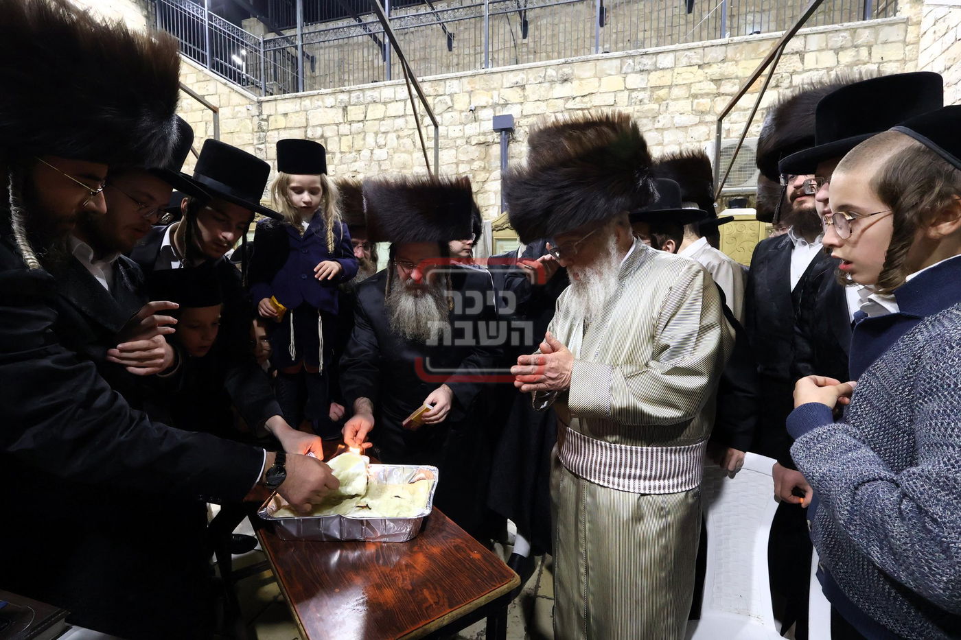 האדמו"ר מפינסק קרלין בשב"ק לך לך באתרא קדישא מירון