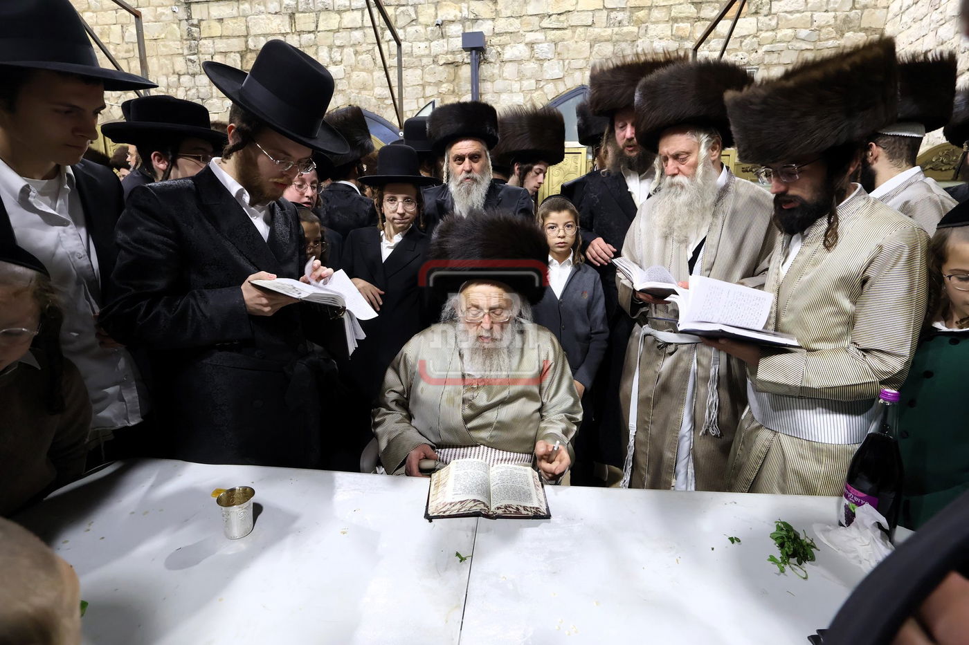 האדמו"ר מפינסק קרלין בשב"ק לך לך באתרא קדישא מירון