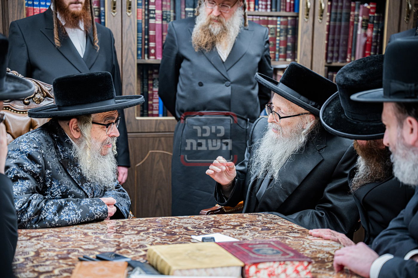 האדמו"ר מסערדאהעלי בביקור אצל האדמו"ר מסאטמר