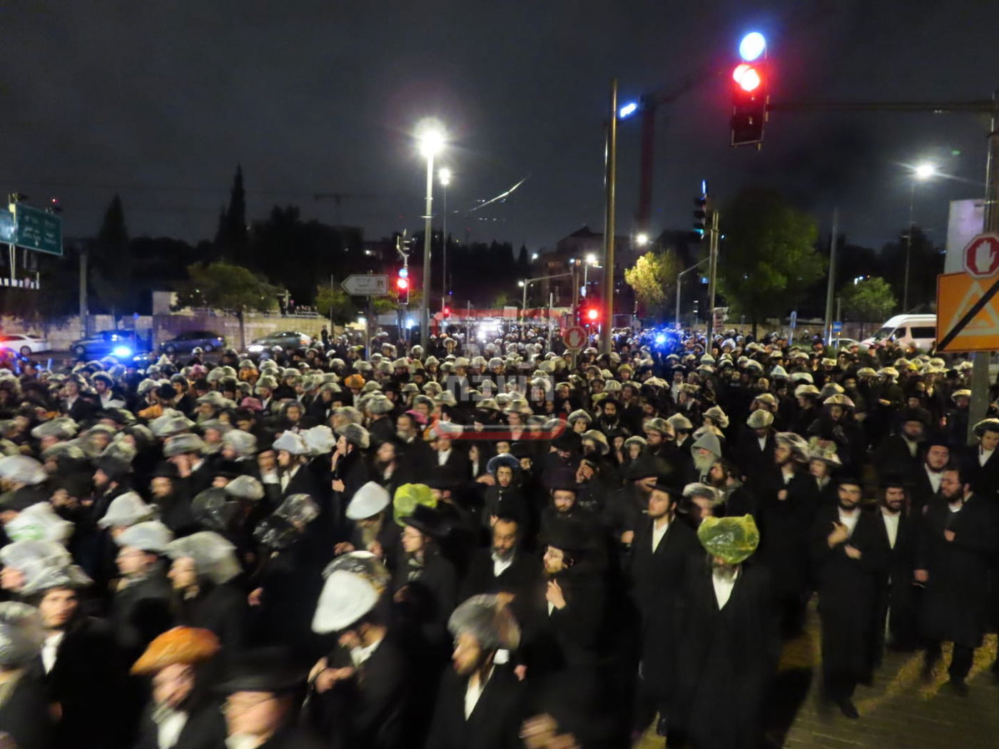 מסע הלוויית הגה"צ רבי שמעון ישראל שפירא זצ"ל