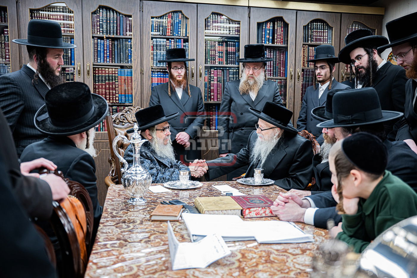 האדמו"ר מסערדאהעלי בביקור אצל האדמו"ר מסאטמר