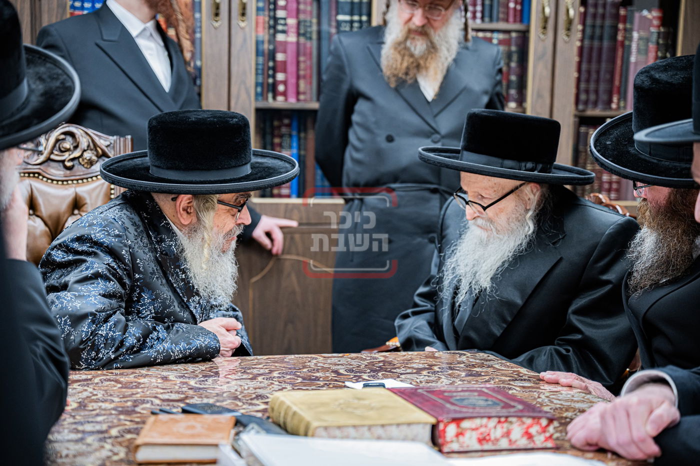 האדמו"ר מסערדאהעלי בביקור אצל האדמו"ר מסאטמר