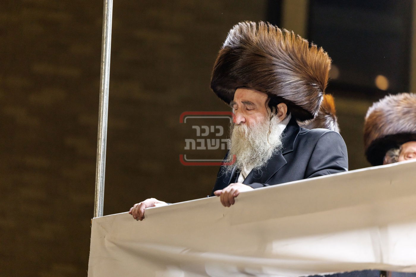 שמחת נישואי נכד האדמו"ר מתולדות צבי דספינקא 