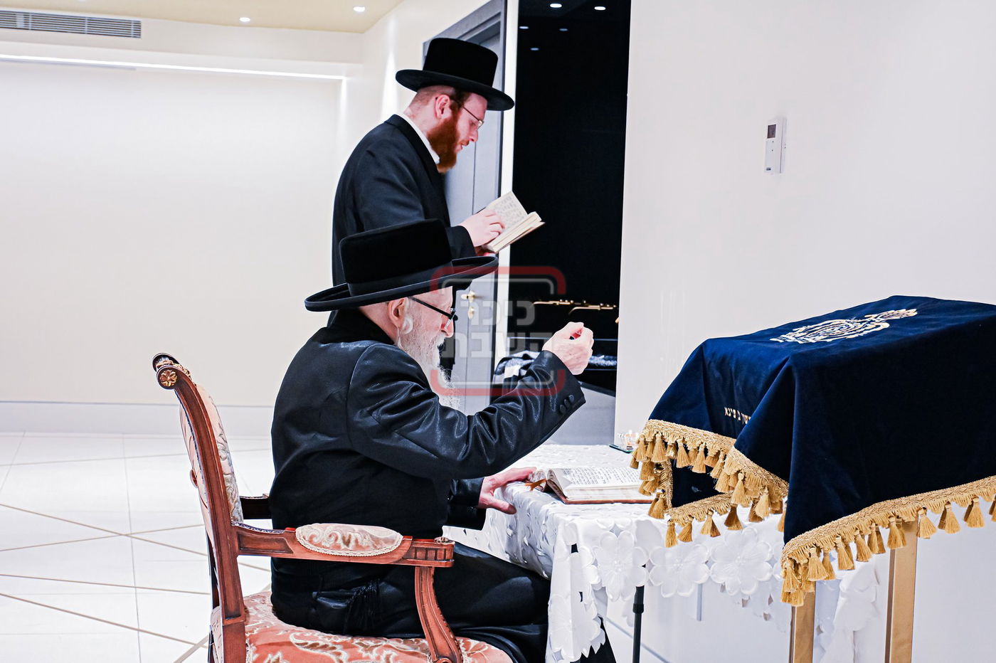 האדמו"ר מסערדאהעלי בביקור בקריית יואל