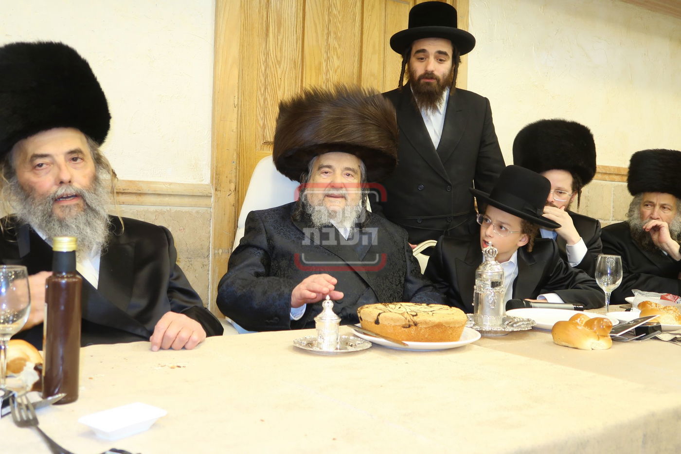 שמחת הבר מצווה לנין הגה"צ רבי יעקב מאיר שכטר