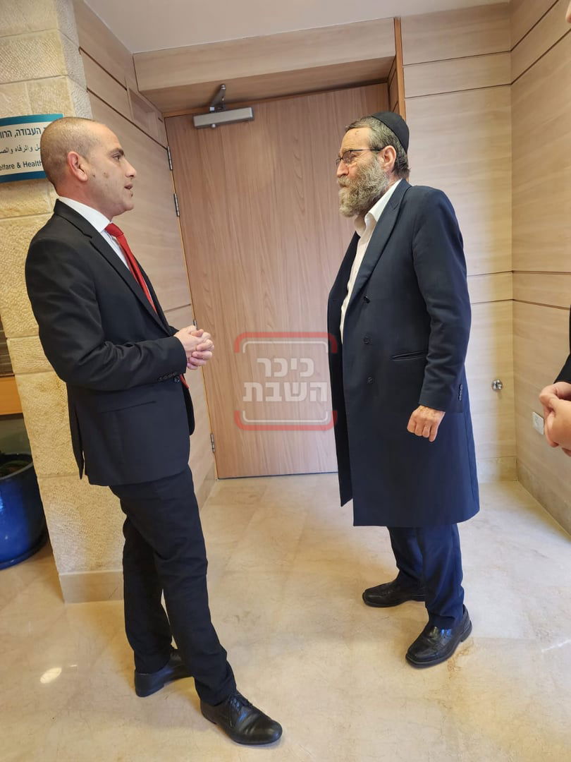 זופניק בכיכר • כל התמונות, הנייעס והחשיפות של השבוע