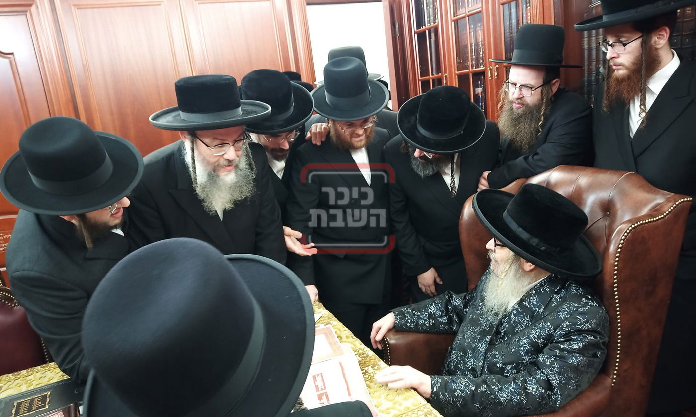 גבאי קהילות סאטמר אצל האדמו"ר מסאטמר