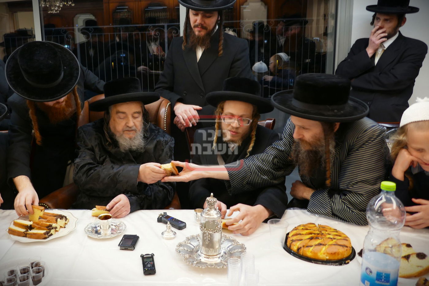 שמחת אירוסי נינת הגה"צ רבי יעקב מאיר שכטר