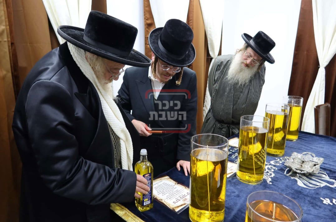 האדמו"ר מתולדות אהרן בטבריה