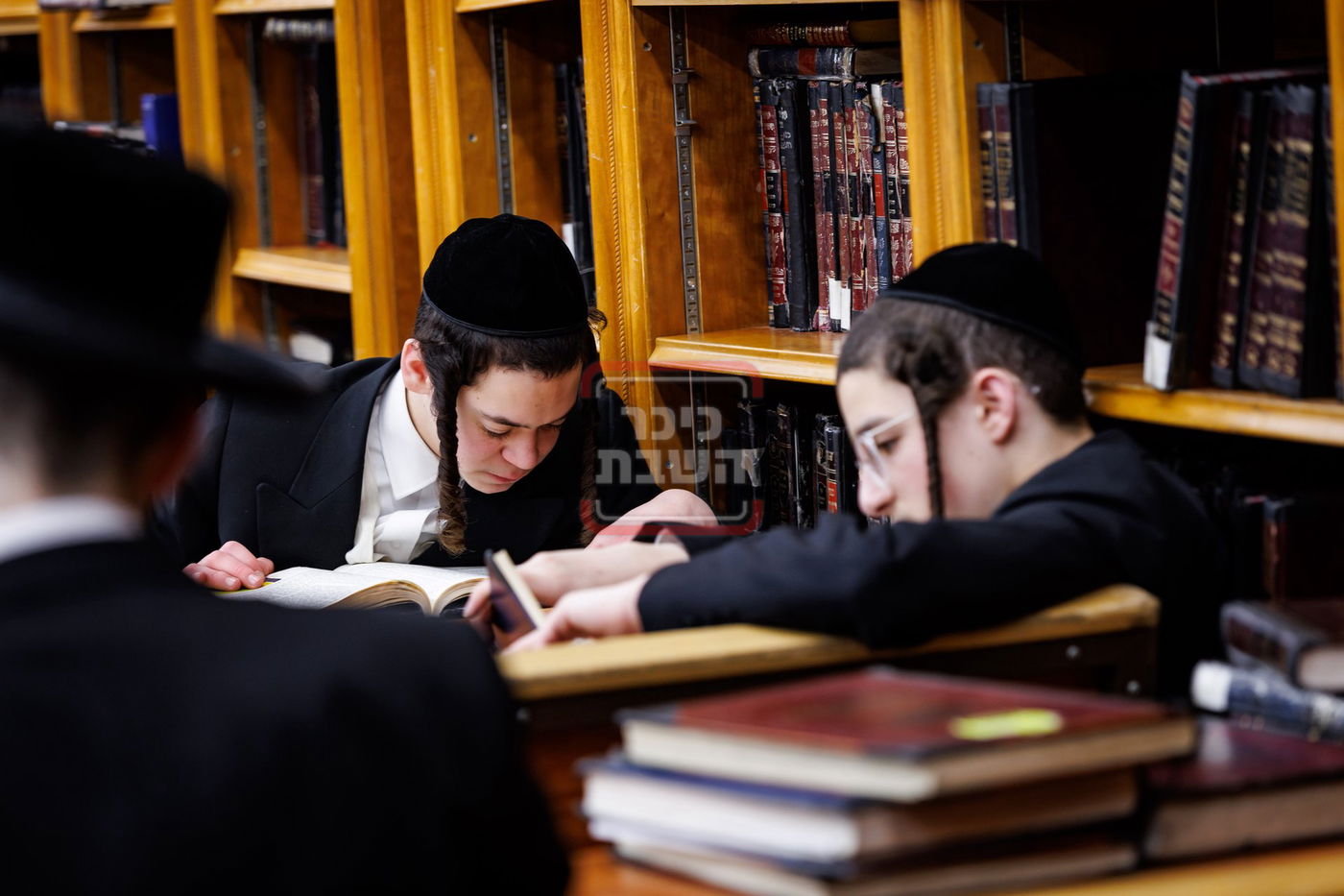 האדמו״ר מסאטמר בסיור במסגרת לימוד ליל שישי בימי השובבי״ם