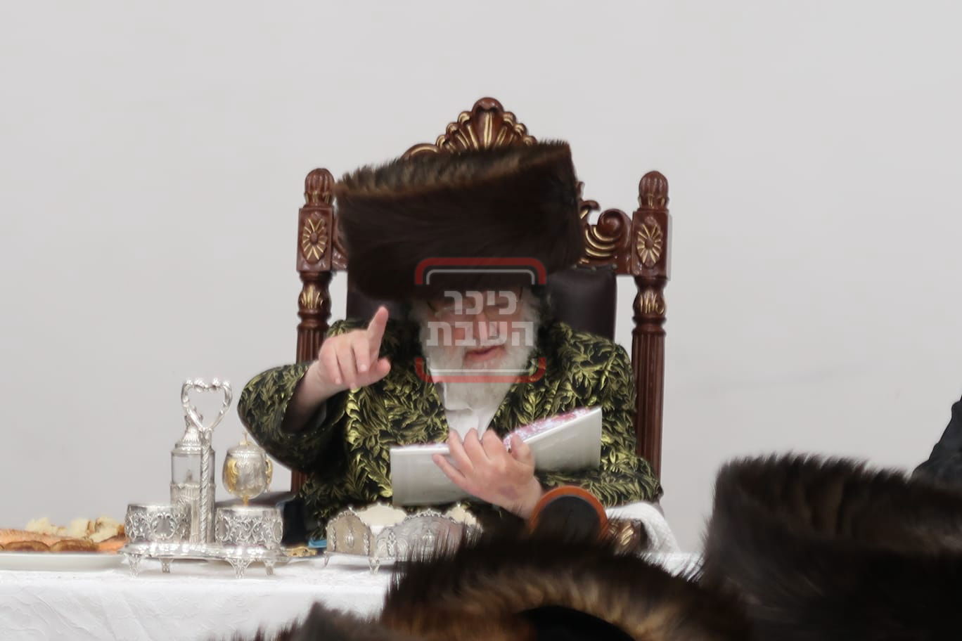 שמחת הפארשפיל לרגל נישואי נכדת האדמו"ר מויז'ניץ 