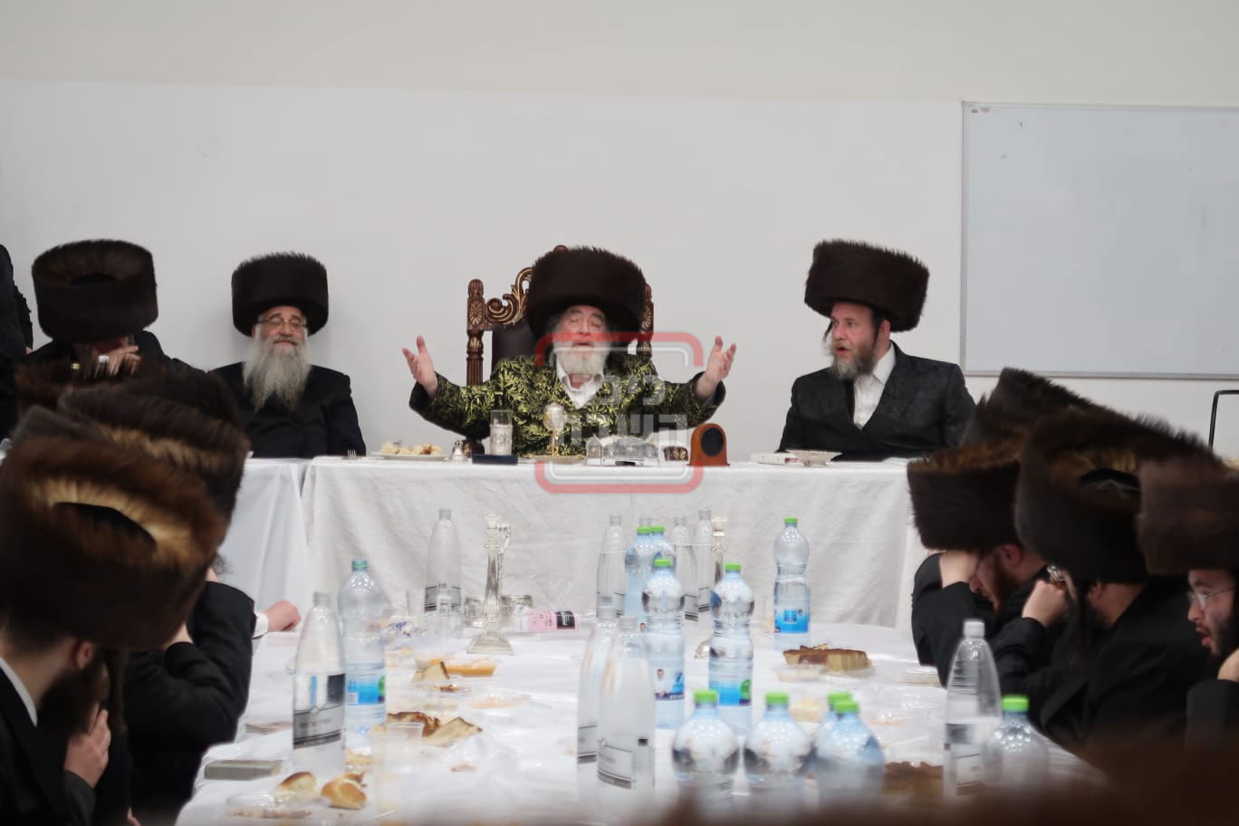 שמחת הפארשפיל לרגל נישואי נכדת האדמו"ר מויז'ניץ 