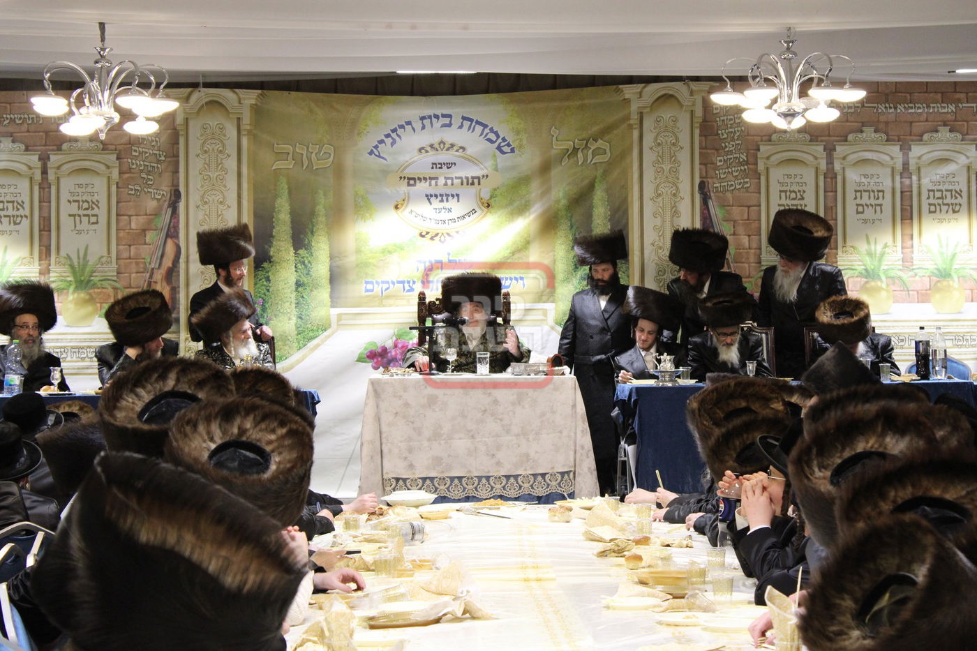 שמחת השבע ברכות לבחורי ויז'ניץ אלעד