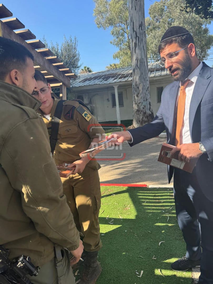 זופניק בכיכר | כל התמונות, הנייעס והחשיפות של השבוע
