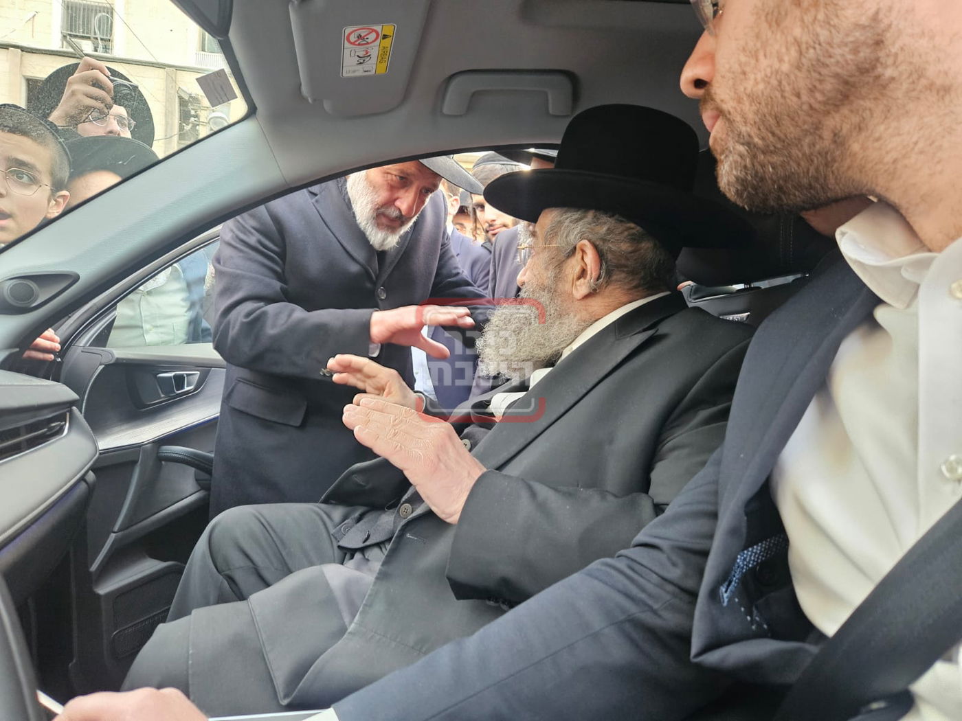 זופניק בכיכר | כל התמונות, הנייעס והחשיפות של השבוע