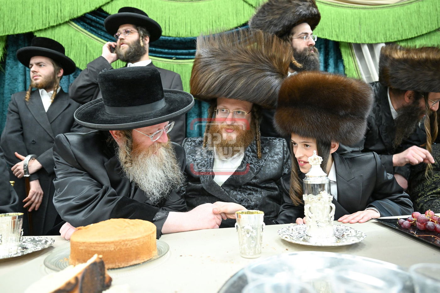 בר מצווה לבן האדמו"ר מספינקא בית שמש