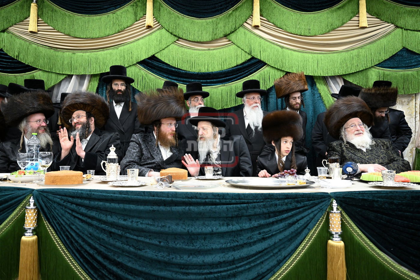 בר מצווה לבן האדמו"ר מספינקא בית שמש