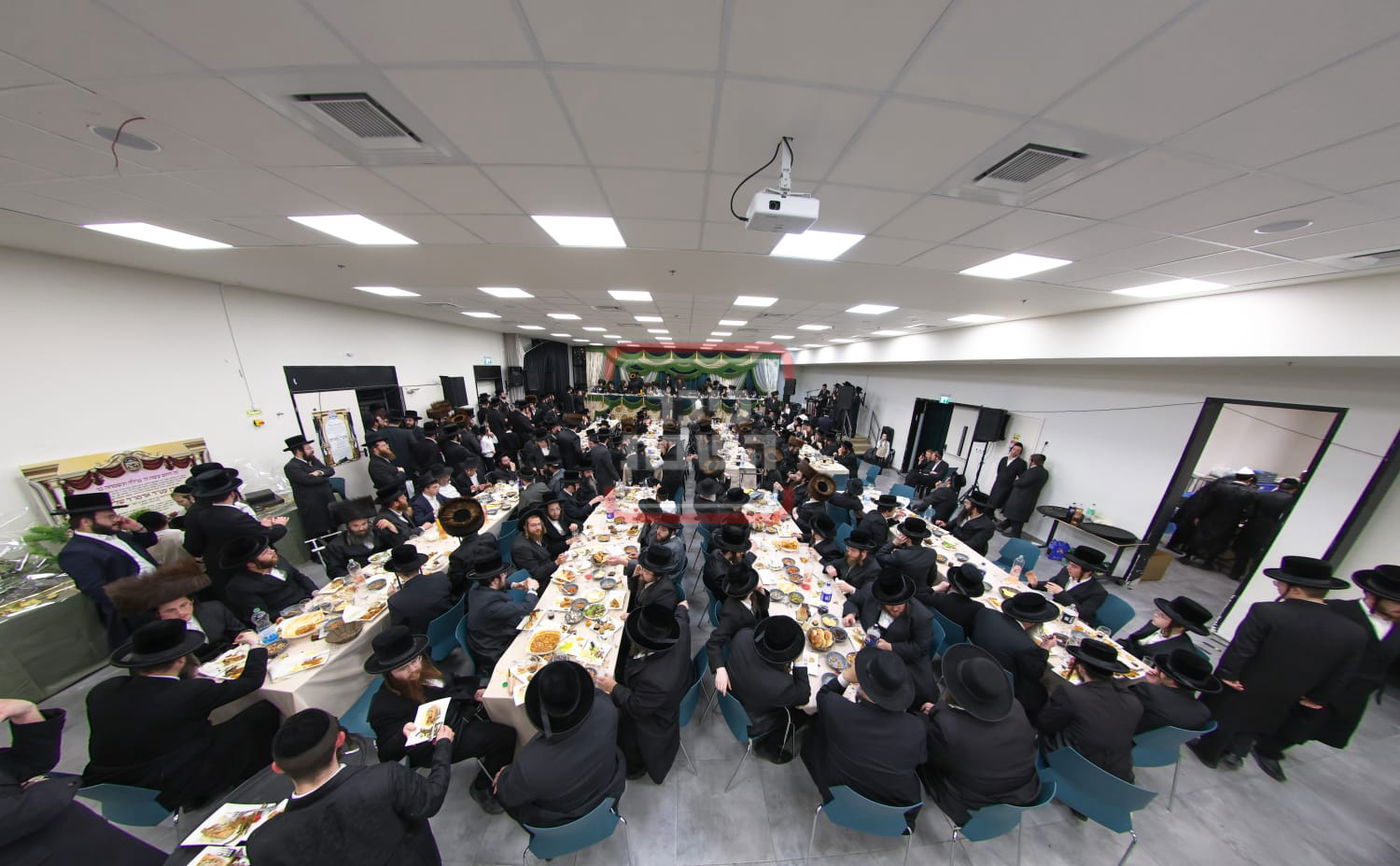 בר מצווה לבן האדמו"ר מספינקא בית שמש