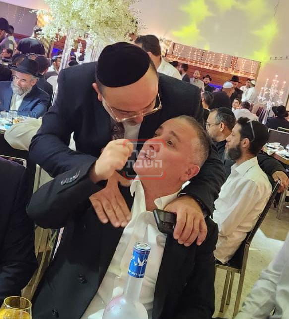 זופניק בכיכר | כל התמונות, הנייעס והחשיפות של השבוע