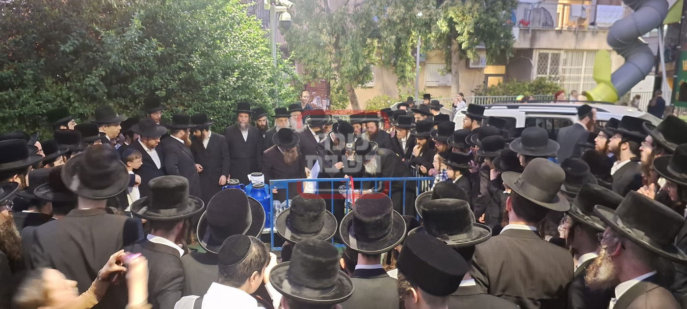 האדמו"ר מסאדיגורה בשאיבת מים שלנו 