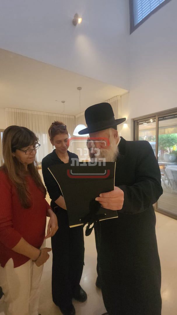 זופניק בכיכר | כל התמונות, הנייעס והחשיפות של השבוע