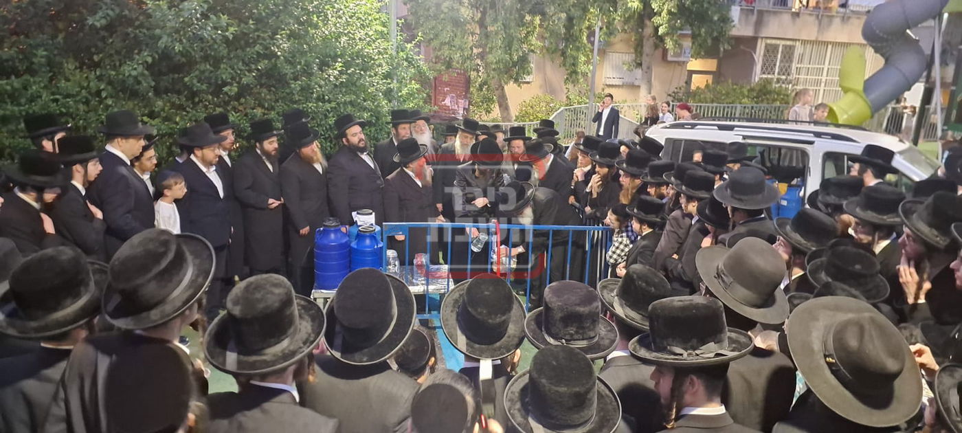 האדמו"ר מסאדיגורה בשאיבת מים שלנו 