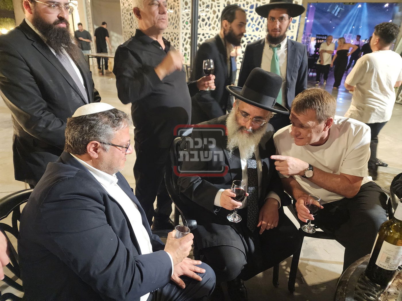 זופניק בכיכר | כל התמונות, הנייעס והחשיפות של השבוע