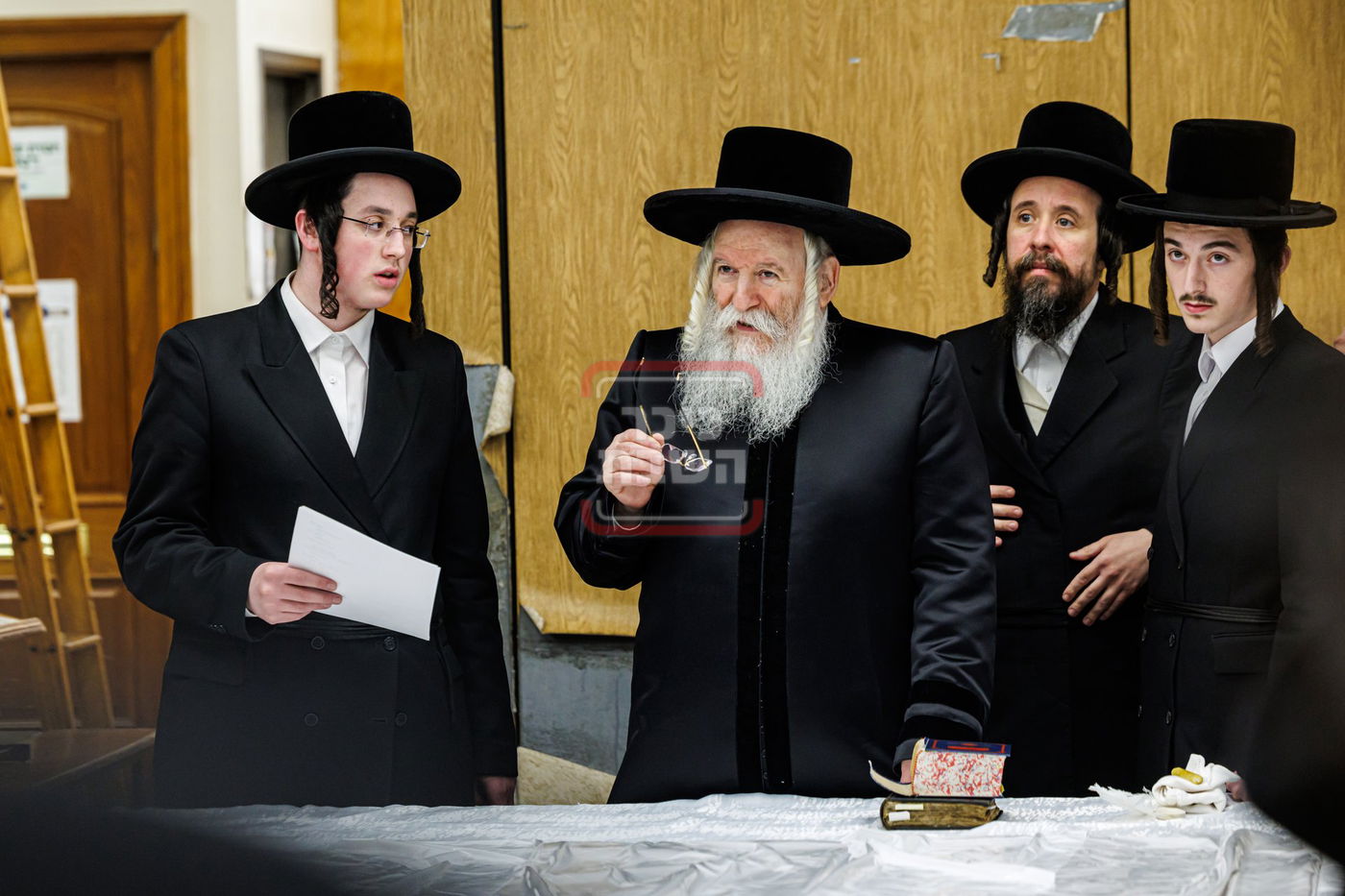 חג הפסח בחצה"ק באבוב