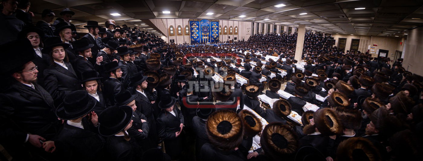 חג הפסח בחצה"ק באבוב