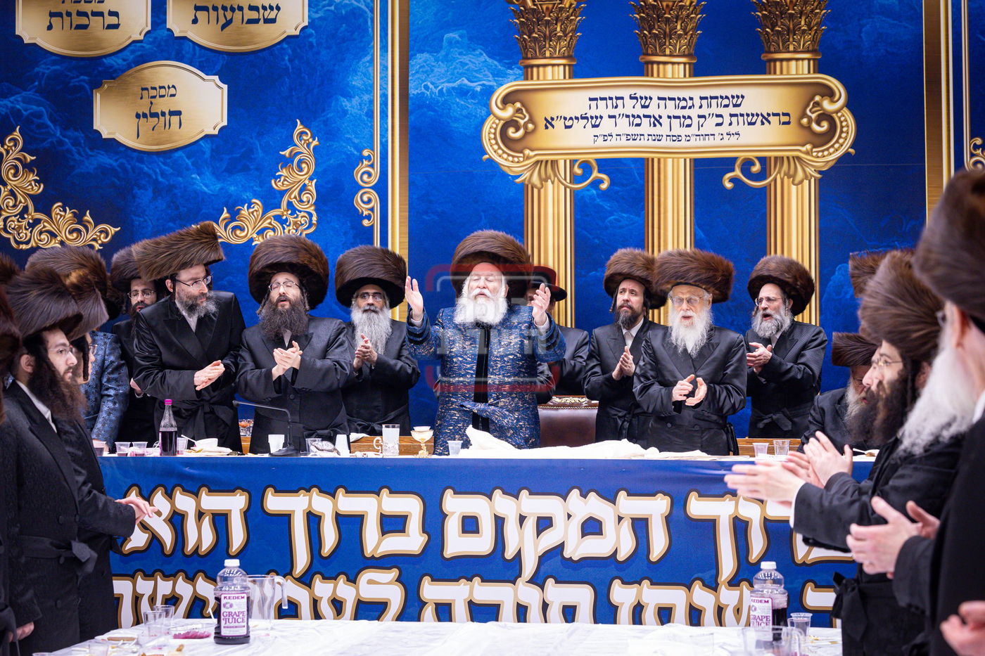 חג הפסח בחצה"ק באבוב