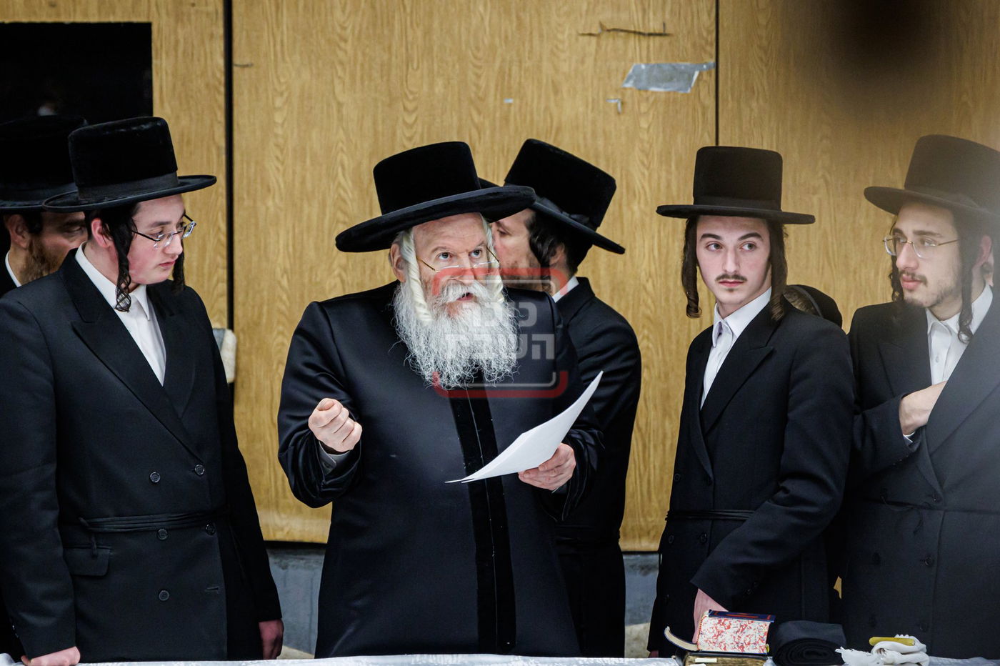 חג הפסח בחצה"ק באבוב