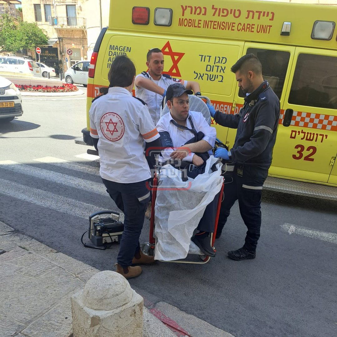 זופניק בכיכר | כל התמונות, הנייעס והחשיפות של פסח והמסתעף