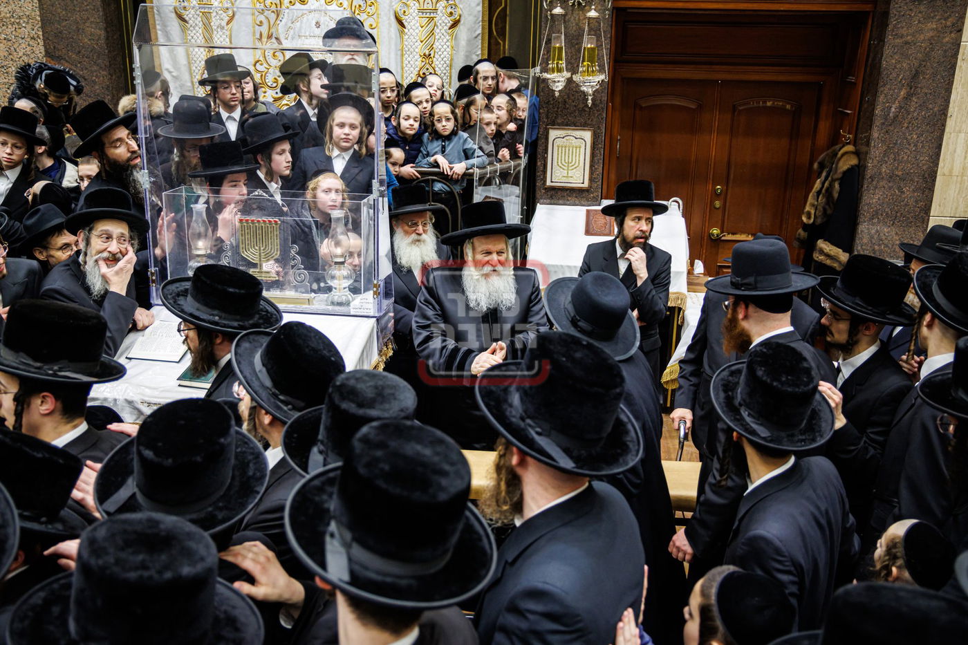 חג הפסח בחצה"ק באבוב