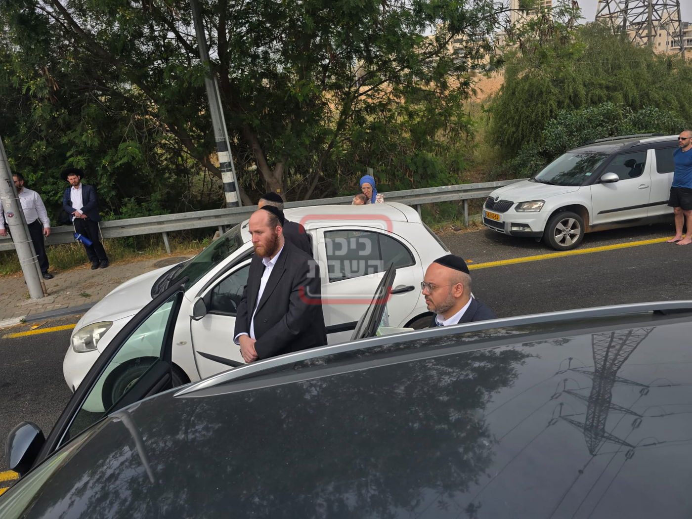 זופניק בכיכר | כל התמונות, הנייעס והחשיפות של פסח והמסתעף