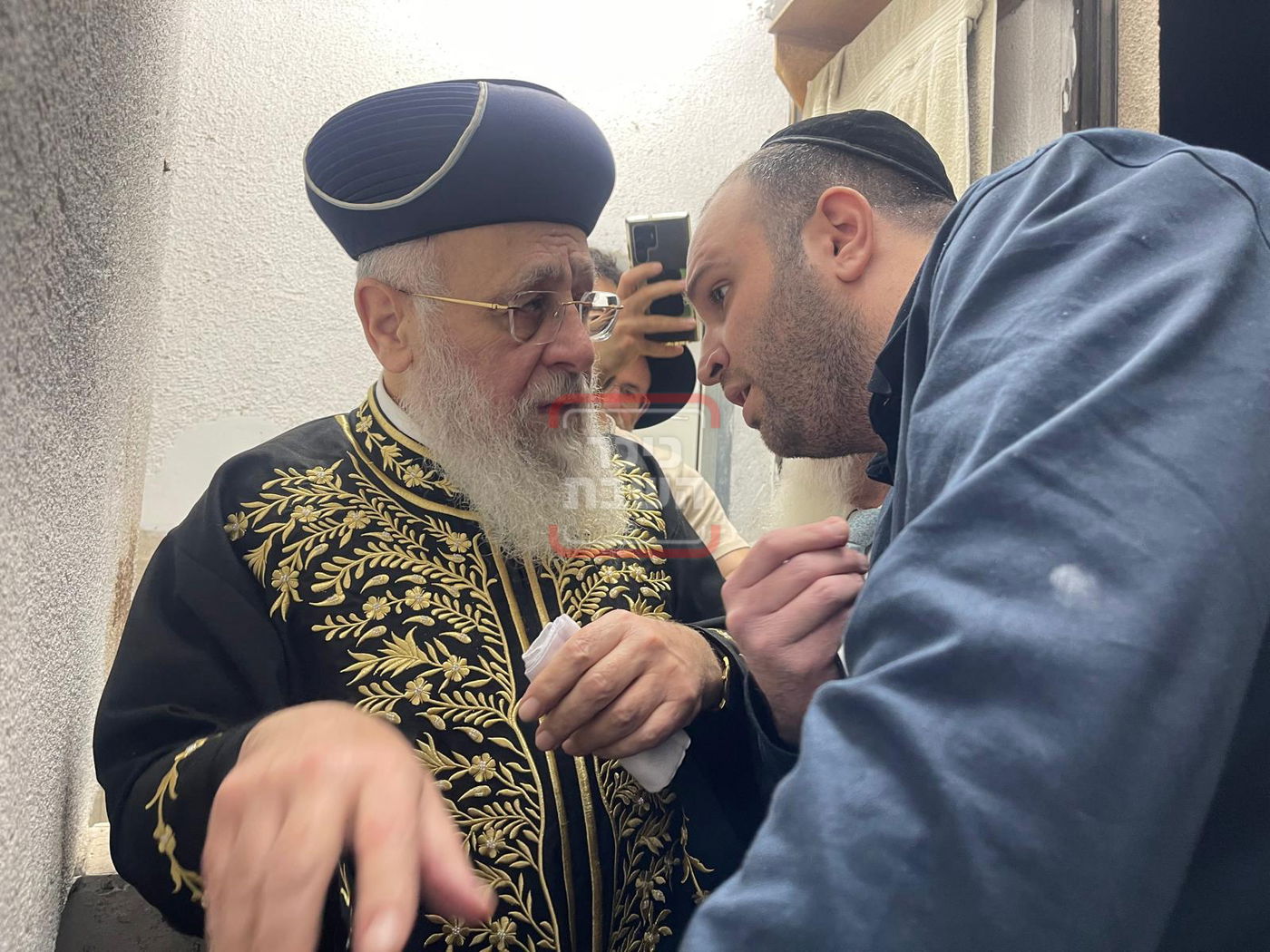 זופניק בכיכר | כל התמונות, הנייעס והחשיפות של פסח והמסתעף