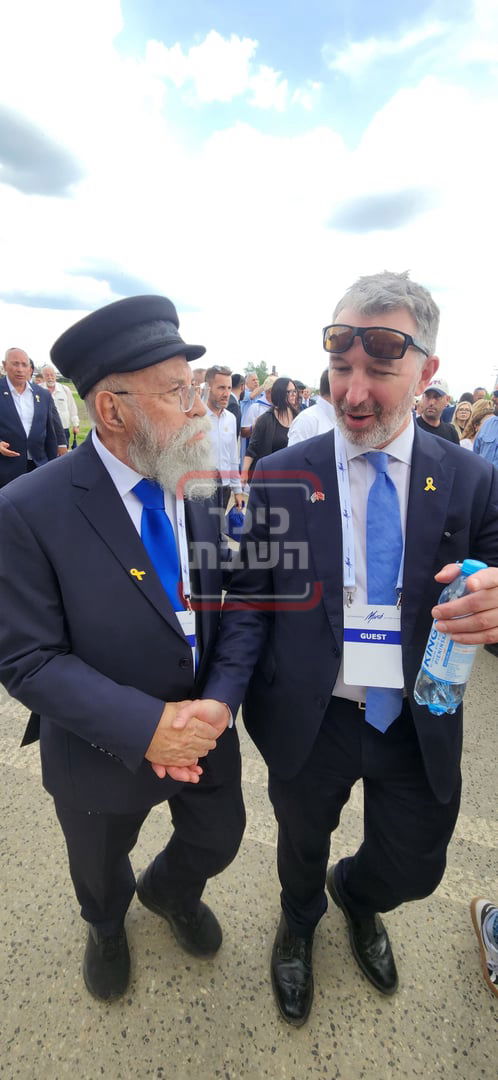 זופניק בכיכר | כל התמונות, הנייעס והחשיפות של השבוע